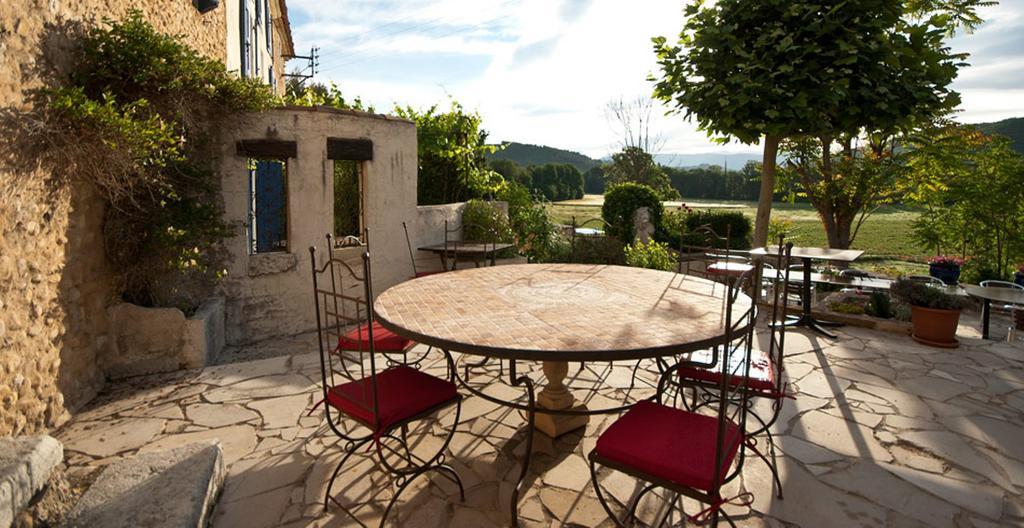 Domaine De Bertrandy Bed & Breakfast Allemagne-en-Provence Dış mekan fotoğraf