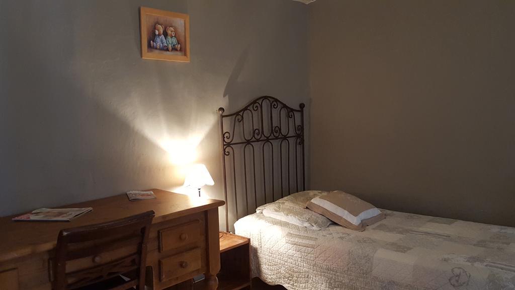 Domaine De Bertrandy Bed & Breakfast Allemagne-en-Provence Dış mekan fotoğraf
