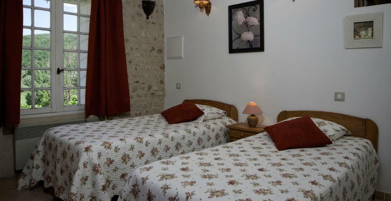 Domaine De Bertrandy Bed & Breakfast Allemagne-en-Provence Dış mekan fotoğraf